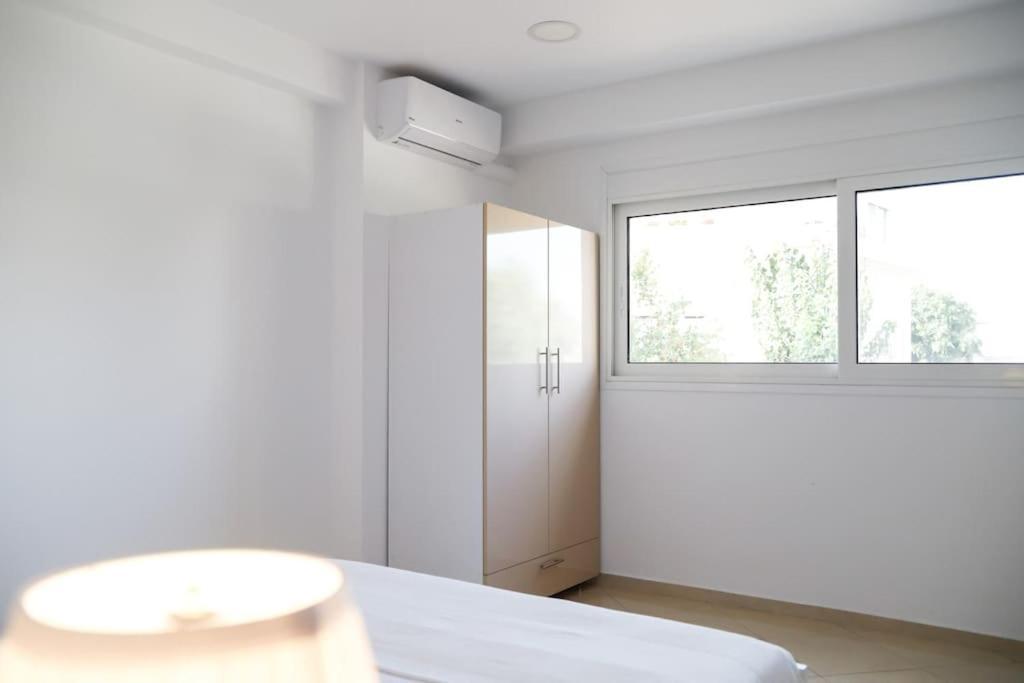 Cozy Apartment Near Airport Коропион Екстериор снимка