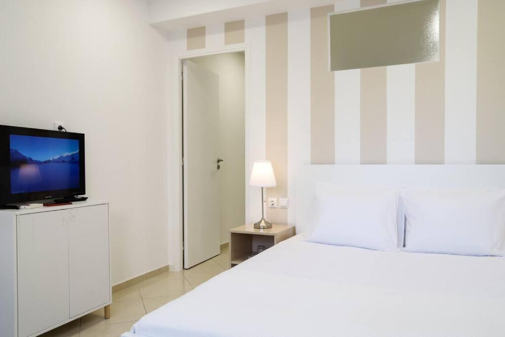 Cozy Apartment Near Airport Коропион Екстериор снимка